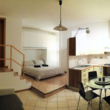 Bolognina Apartments Болонья Екстер'єр фото